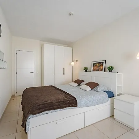 Appartement Two Bedroom Paraiso *