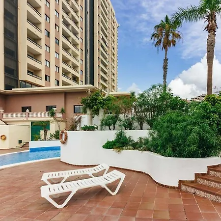 Two Bedroom Paraiso Apartment Costa Adeje (Tenerife)